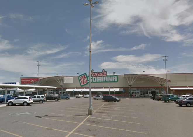 Denuncia Ciudadana | Soriana de 5 de Febrero opera entre humo sin revisión de autoridades